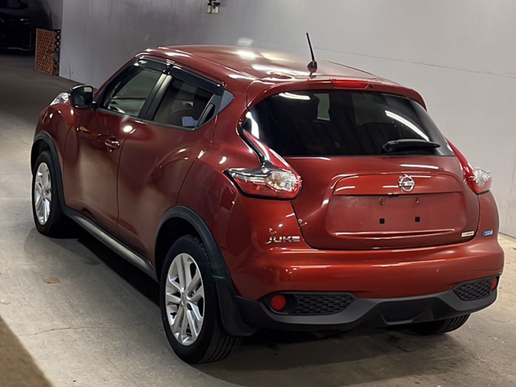 NISSAN JUKE