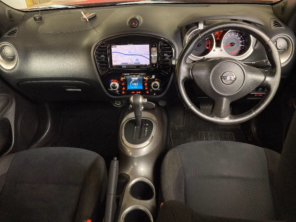 NISSAN JUKE