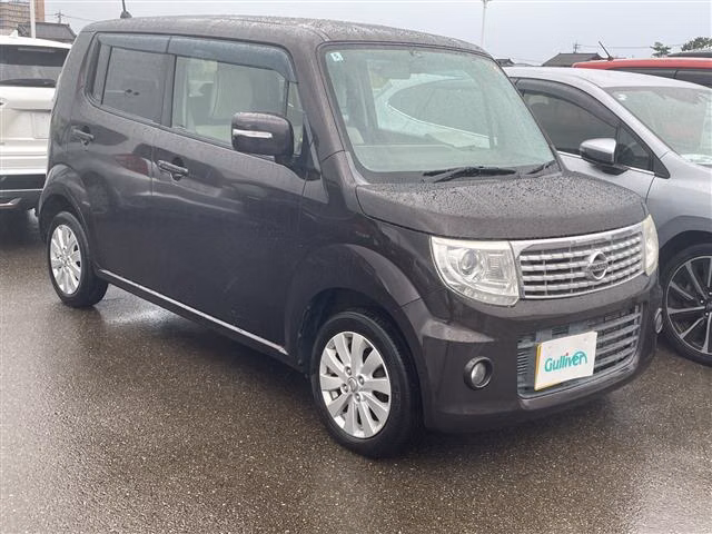 NISSAN MOCO