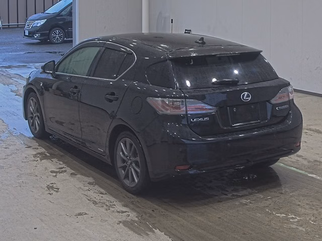 LEXUS CT200H