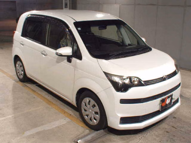 TOYOTA SPADE