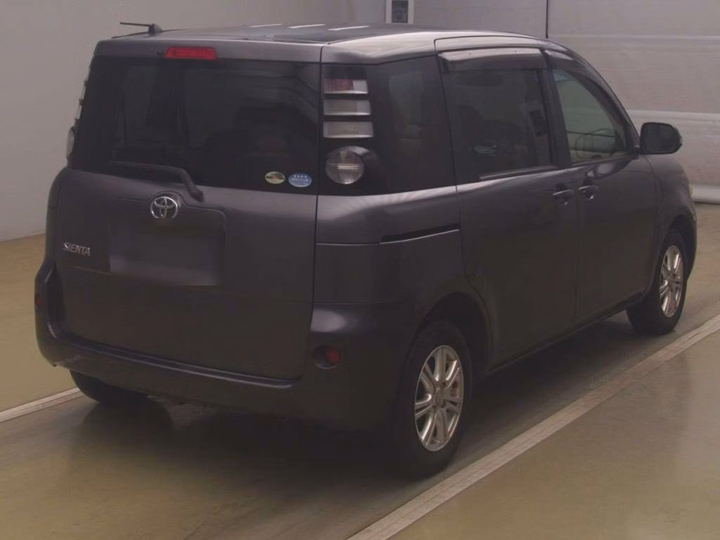 TOYOTA SIENTA