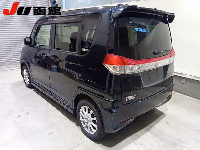 Mitsubishi Delica D:2