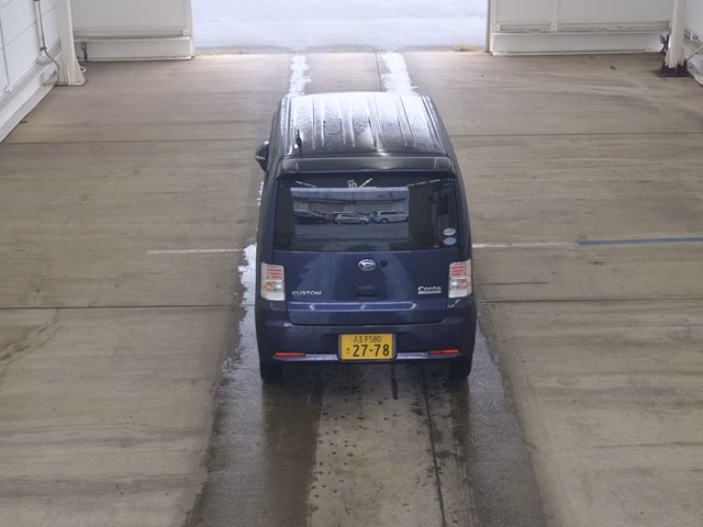 DAIHATSU MOVE CONTE
