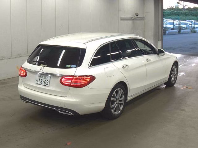 MERCEDES-BENZ C-CLASS