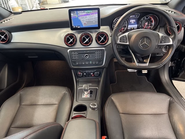 MERCEDES-BENZ CLA-CLASS