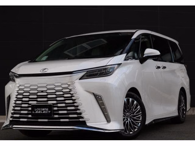 LEXUS LM500H