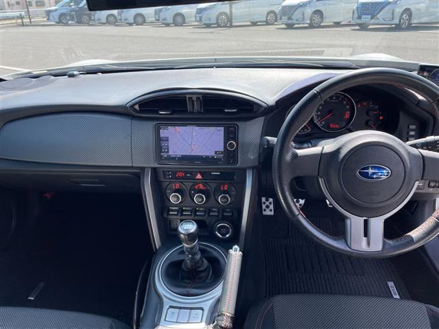 SUBARU BRZ