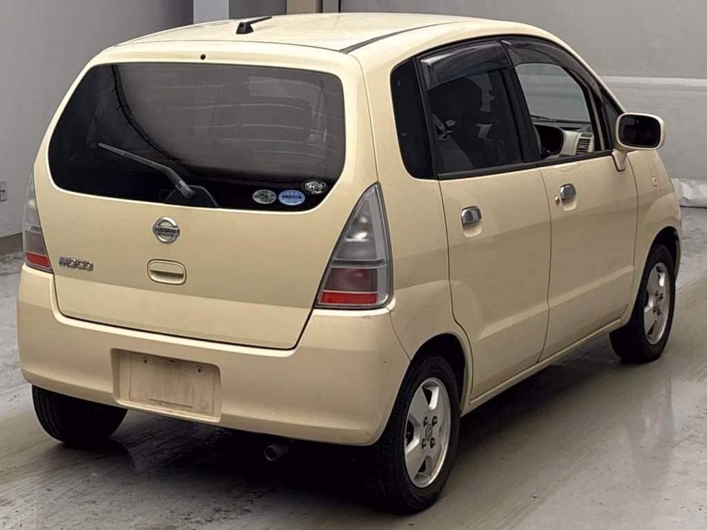 NISSAN MOCO