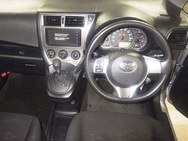 TOYOTA RACTIS