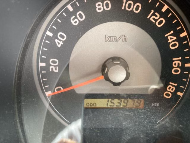TOYOTA HILUX SURF