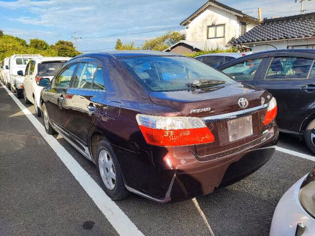 TOYOTA PREMIO