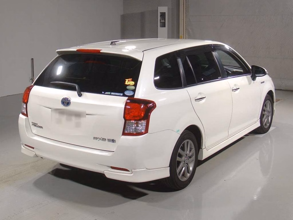 TOYOTA COROLLA FIELDER