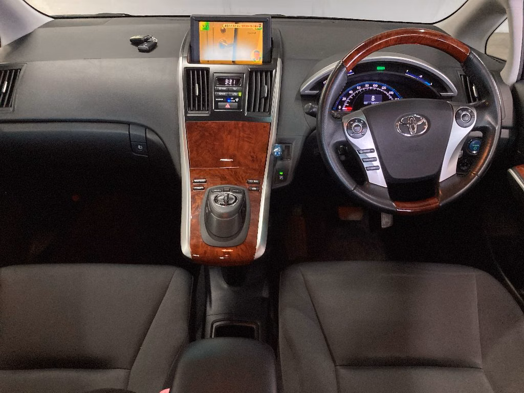 TOYOTA SAI