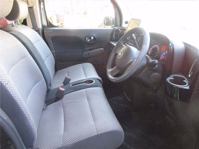 NISSAN CUBE