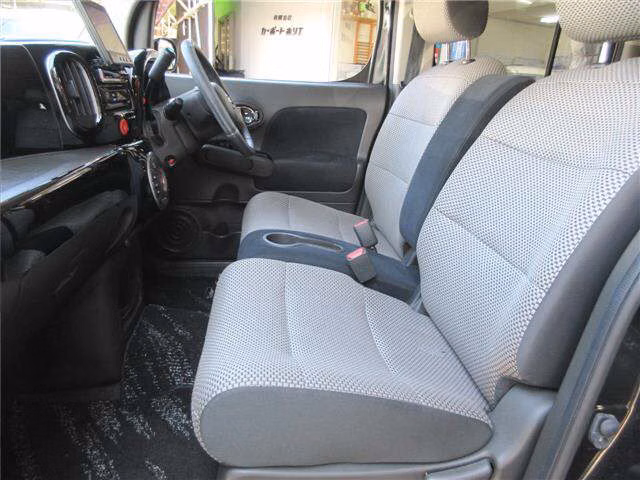 NISSAN CUBE