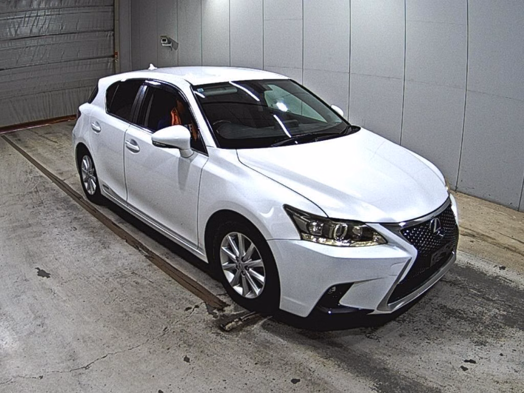 LEXUS CT200H
