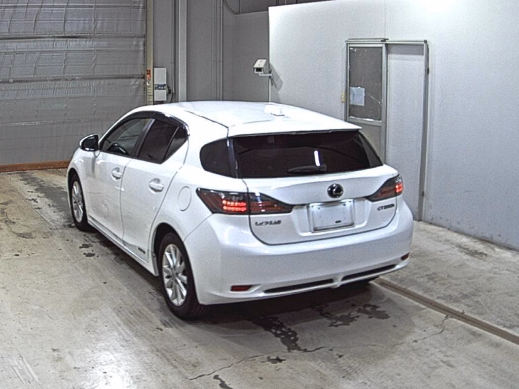 LEXUS CT200H