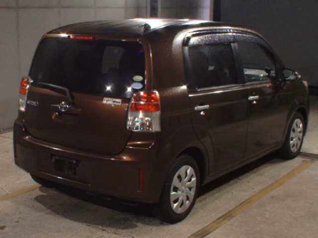 TOYOTA SPADE
