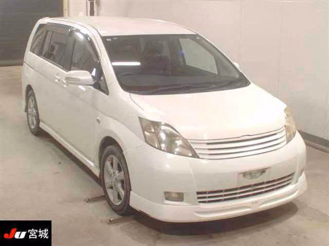 TOYOTA ISIS
