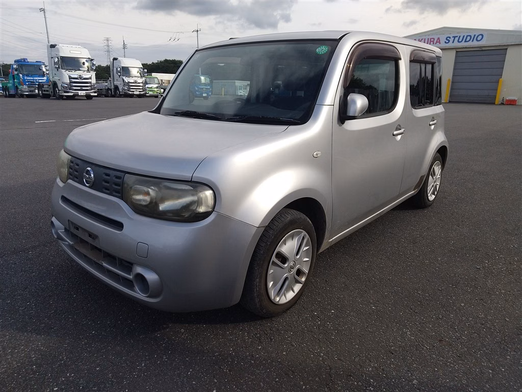 NISSAN CUBE