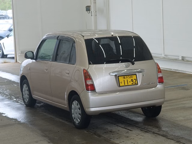 DAIHATSU MIRA GINO