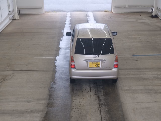 DAIHATSU MIRA GINO
