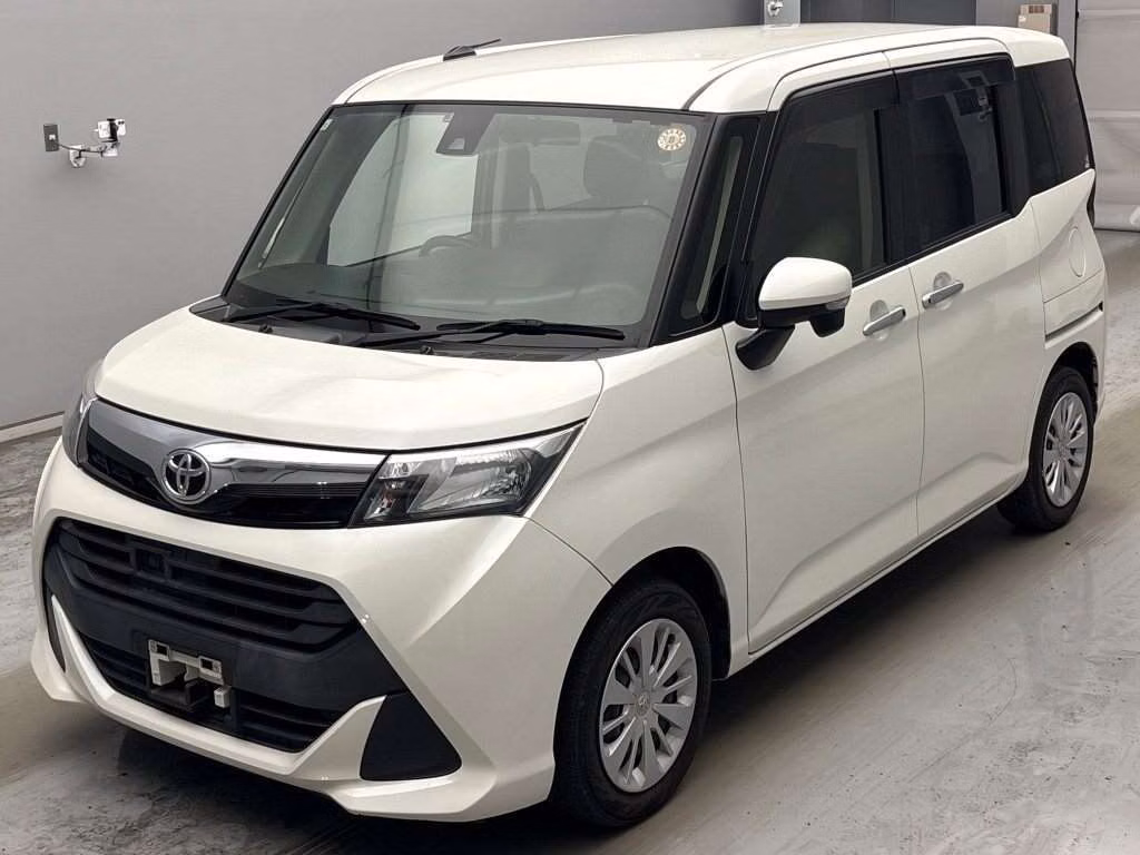 TOYOTA TANK