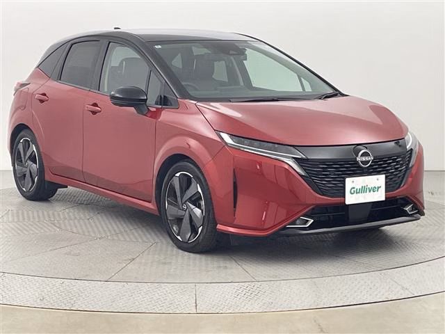 Nissan Aura