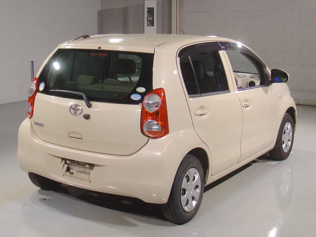 TOYOTA PASSO