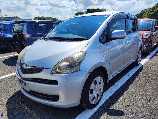 TOYOTA RACTIS