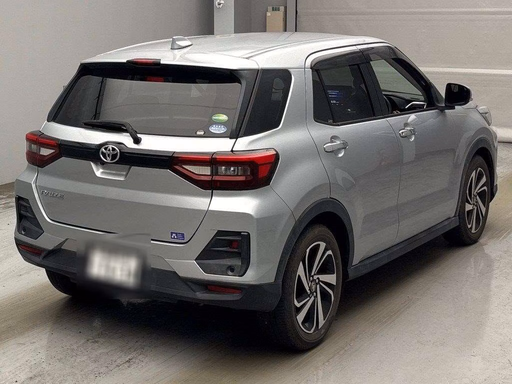 TOYOTA RAIZE
