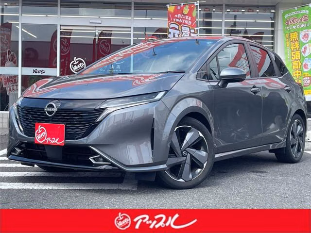 Nissan Aura