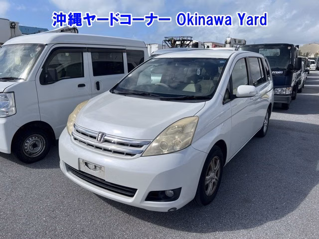 TOYOTA ISIS