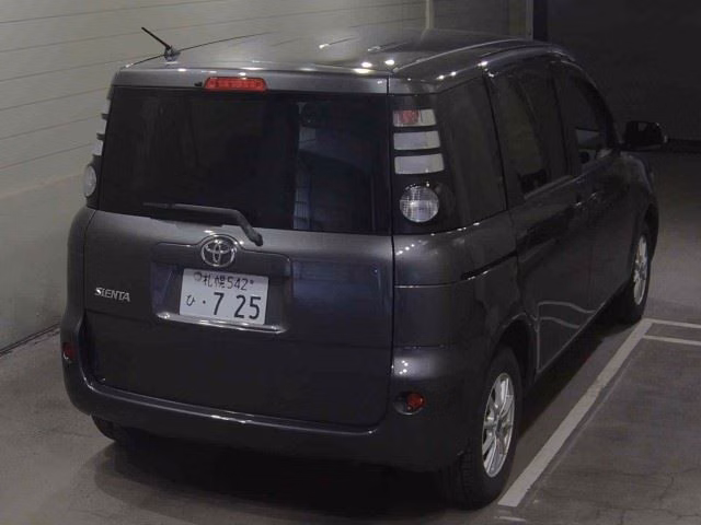 TOYOTA SIENTA