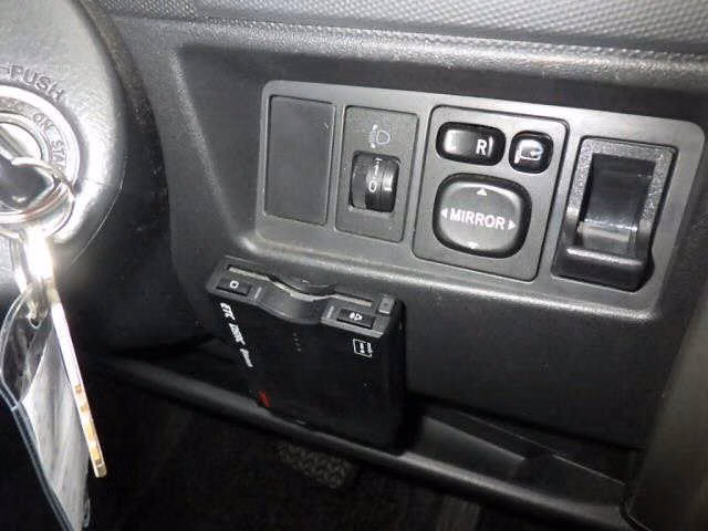 TOYOTA IST