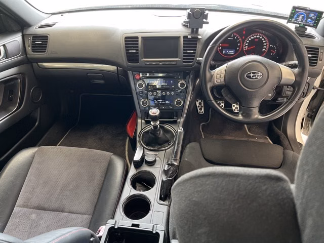 SUBARU LEGACY B4
