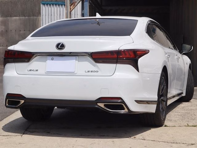 LEXUS LS500
