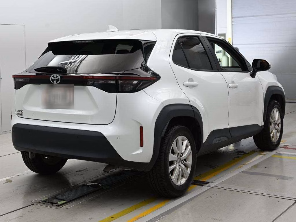 TOYOTA YARIS CROSS