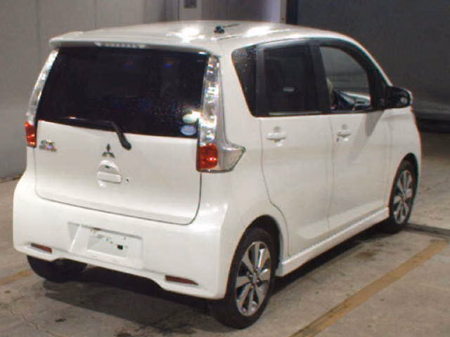MITSUBISHI EK CUSTOM