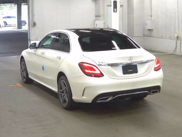 MERCEDES-BENZ C-CLASS