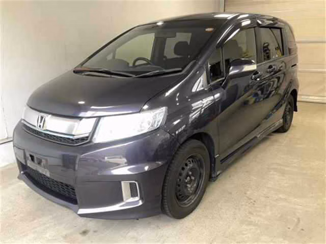 HONDA FREED SPIKE