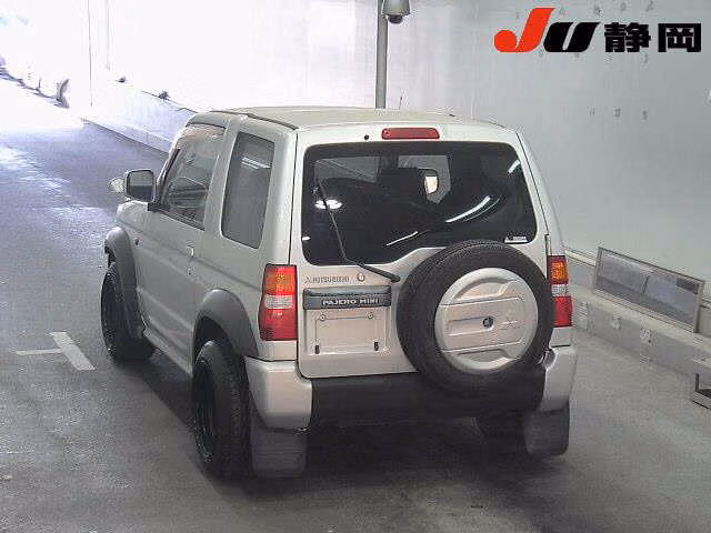 Mitsubishi Pajero Mini