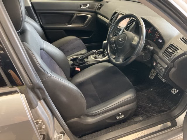 SUBARU LEGACY