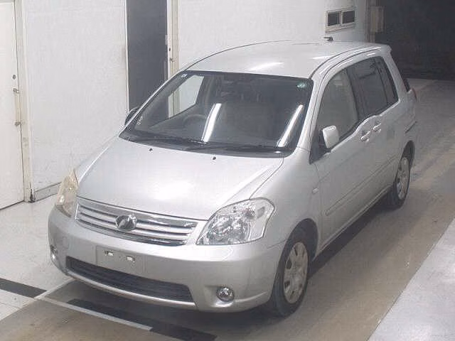 TOYOTA RAUM