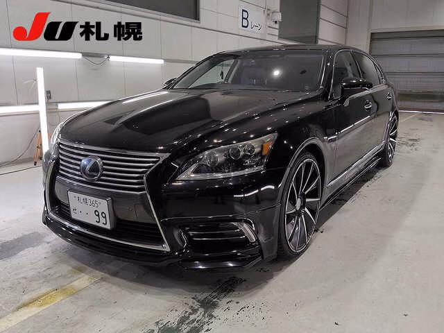 Lexus LS600h