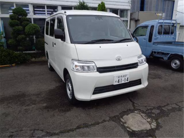 Toyota Town Ace