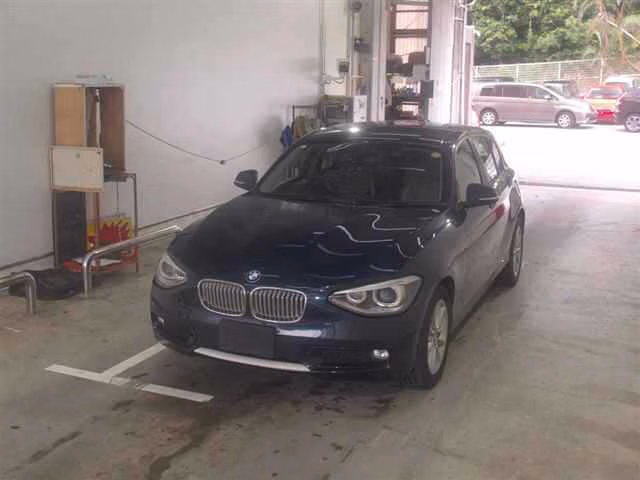 BMW 1-SERIES
