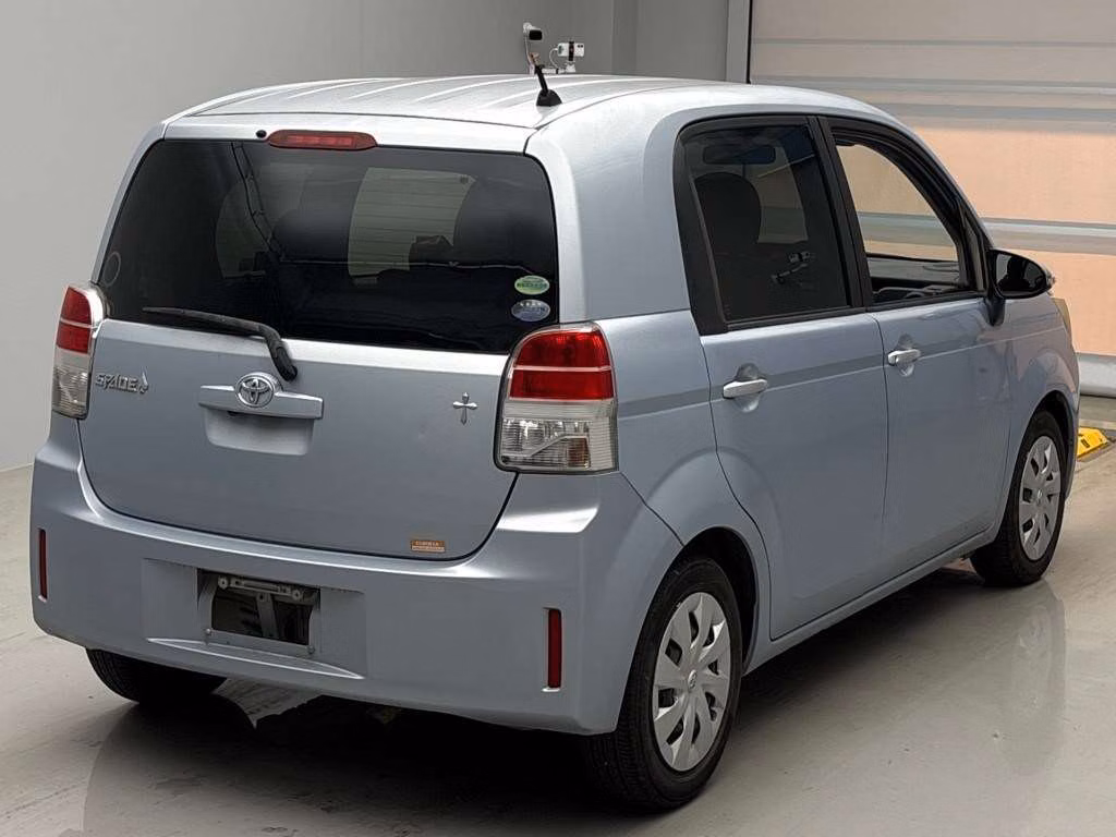 TOYOTA SPADE