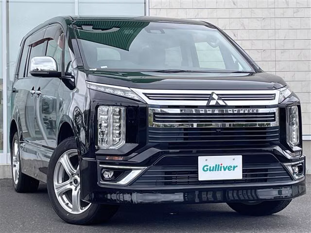 Mitsubishi Delica D:5